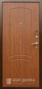 Дверь металлическая входная в дом на улицу №11 - фото вид изнутри